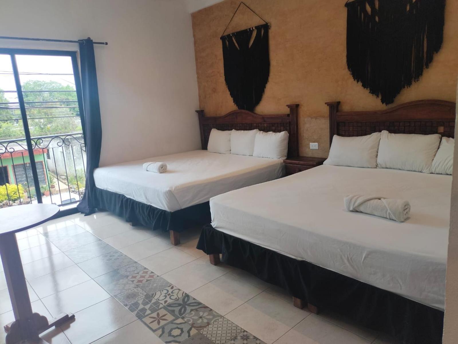Hotel Casa Henequen バリャドリッド エクステリア 写真